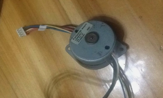 Części bankomatu Wincor Nixdorf TP07 Drukarka, silnik do podawania papieru PN 1750061881