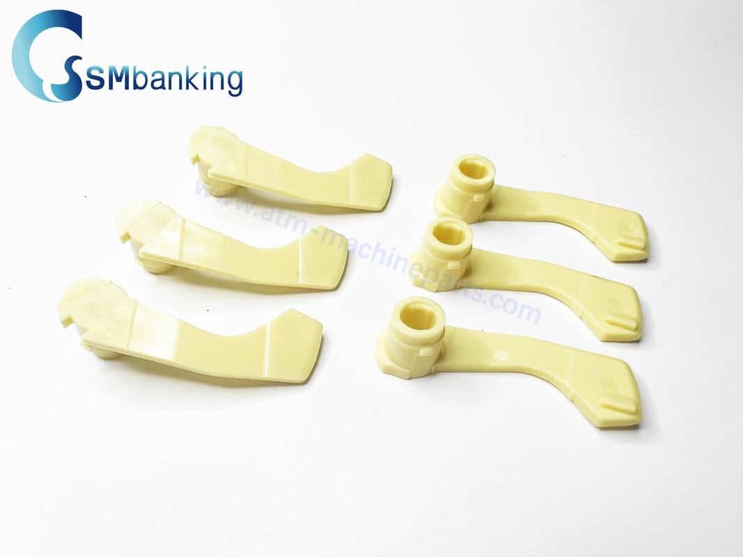 Plastikowy blokada prawego ucha 1x1 Wincor CMD V4 Moduł dyspensera